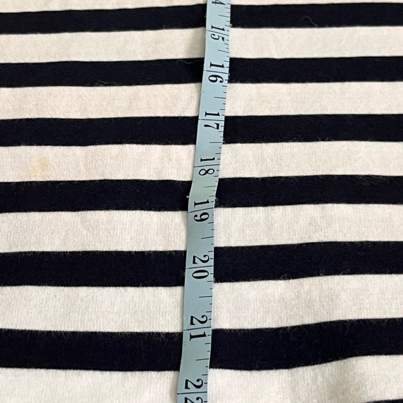 Talbots Black and White Striped 3/4 Bell Sleeve Blouse. Size Medium - Picture 7 of 7